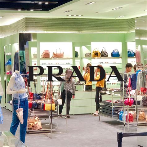 prada handbags price in hong kong|prada outlet hk.